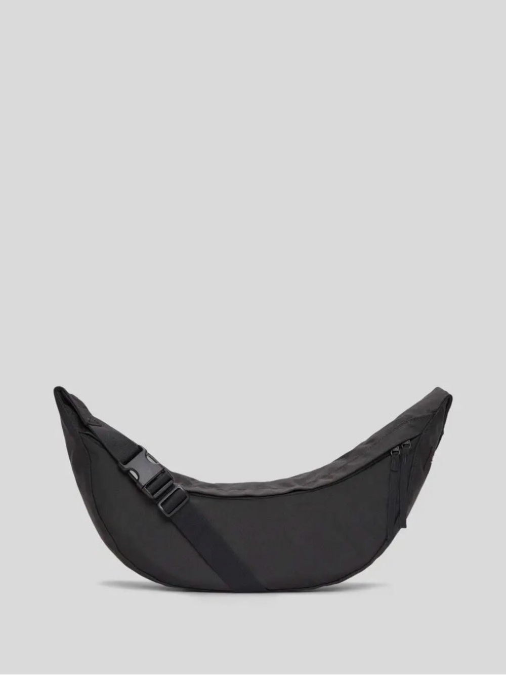 Everlane ReNew Transit Sling Bag Black